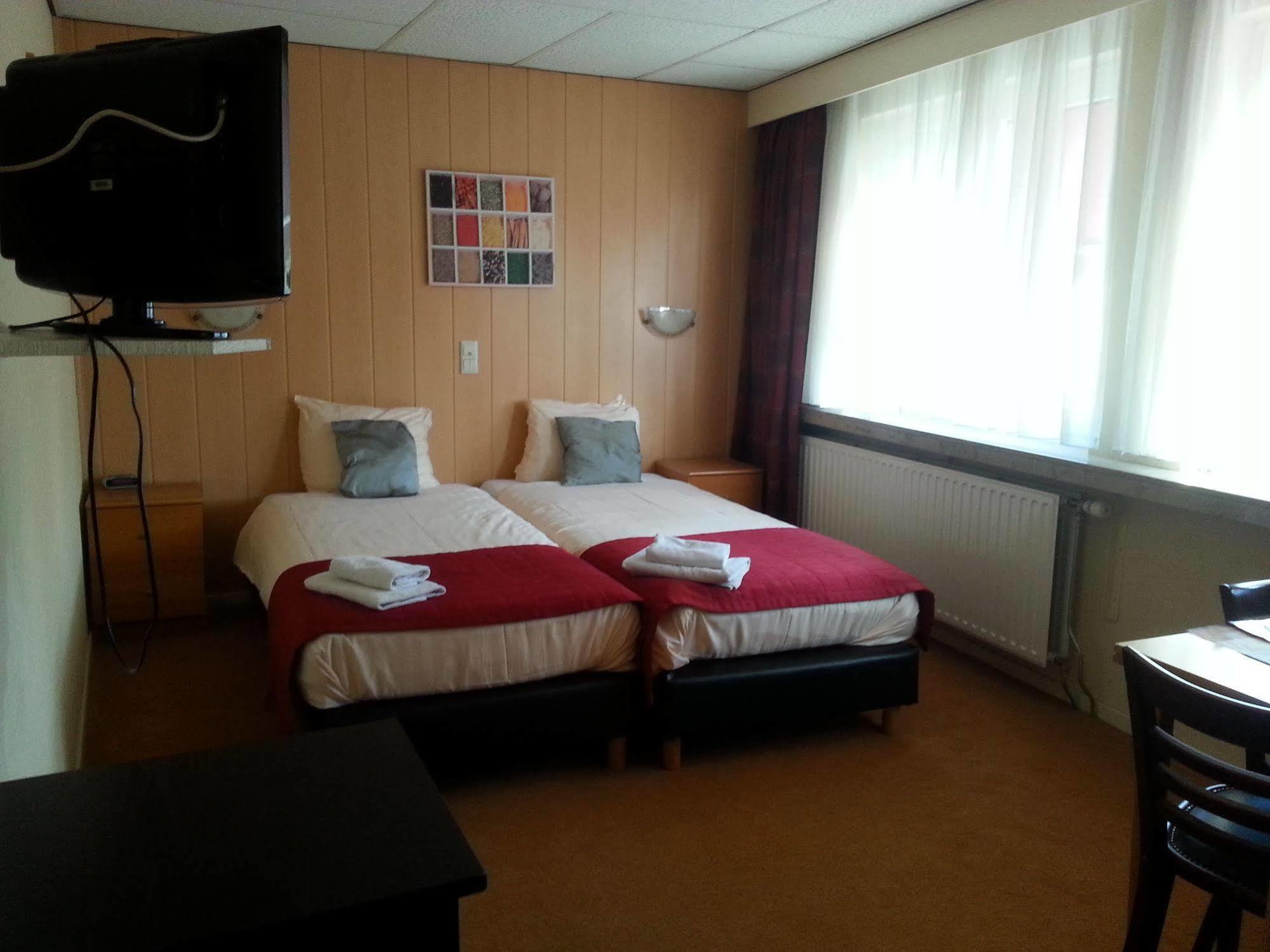 Oranje Hotel Sittard Εξωτερικό φωτογραφία
